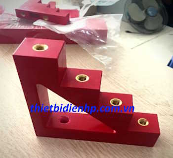 Gối đỡ busbar bậc thang 4P 20mm